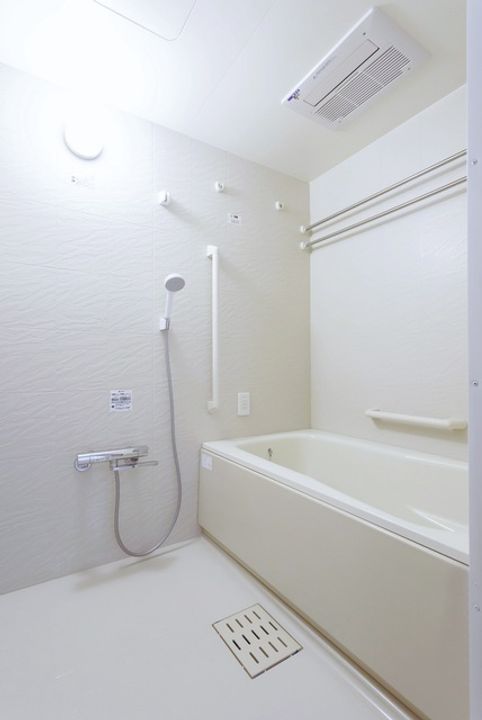 URアルビス緑丘の風呂