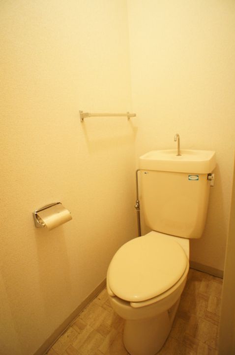 ドミトリー久地の内装