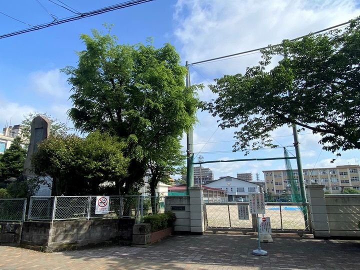 金森ハイツの周辺