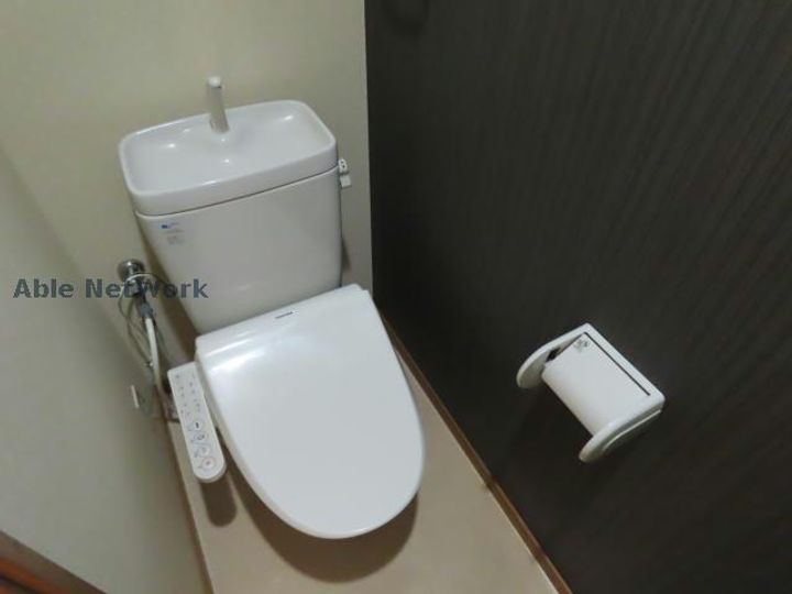 NandE光の森の内装