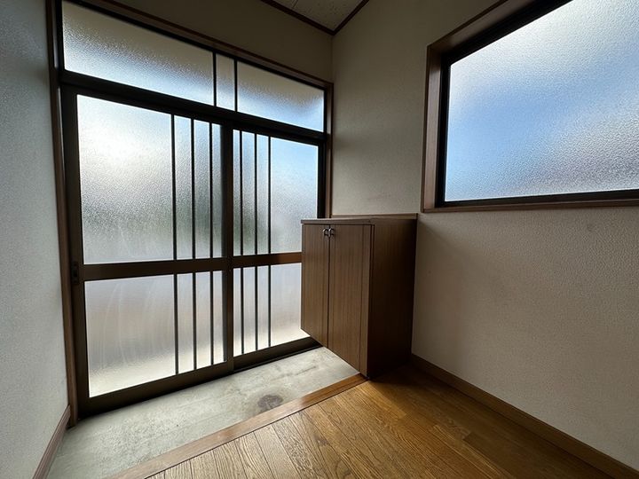 群馬県太田市石原町(一戸建)の賃貸物件の玄関