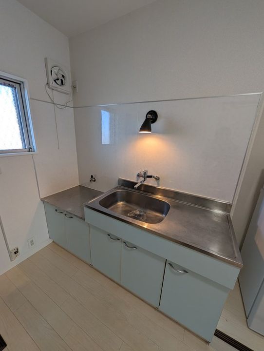 静岡県浜松市中央区高丘北3(マンション)の賃貸物件のキッチン