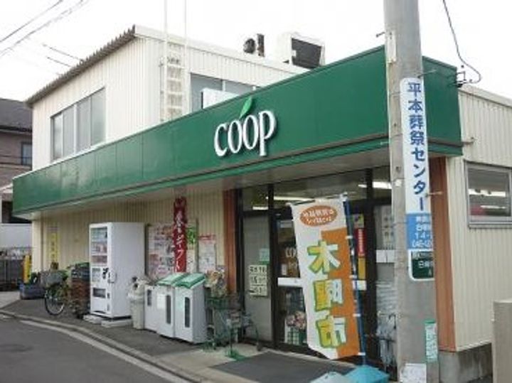 ホワイト リリーの周辺