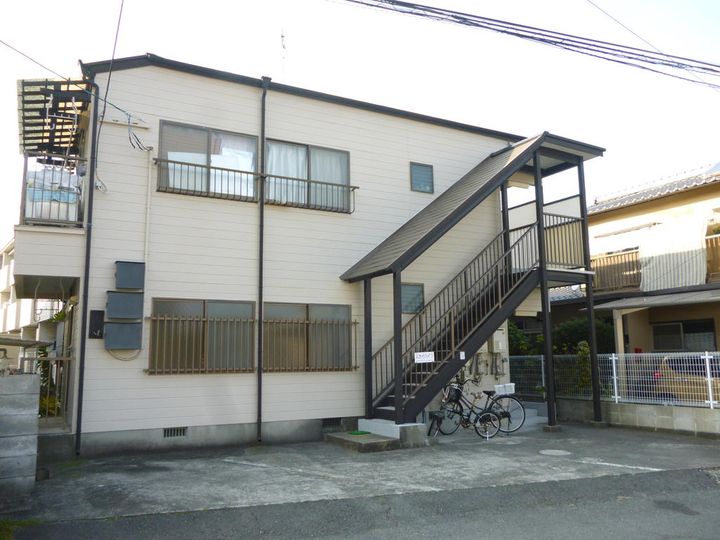 スカイハイツの外観