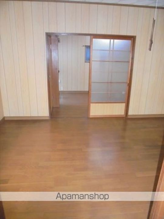 和歌山県和歌山市和歌浦東2(一戸建)の賃貸物件の居間