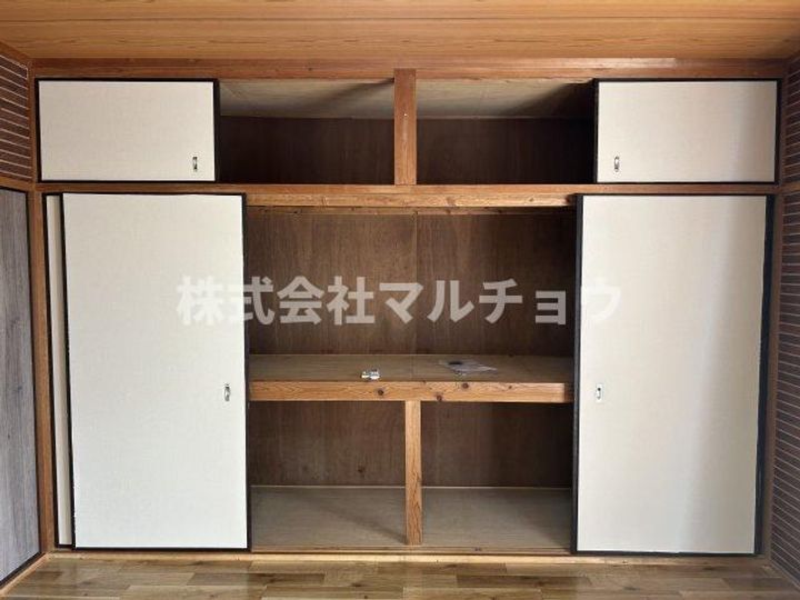 Hills  Hayaの内装