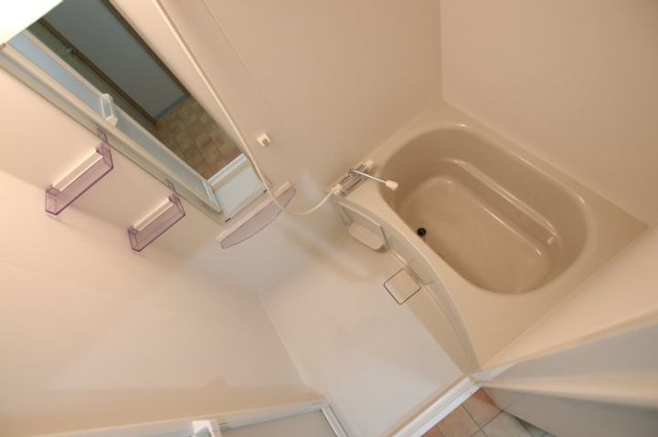 アーブルメゾンの風呂