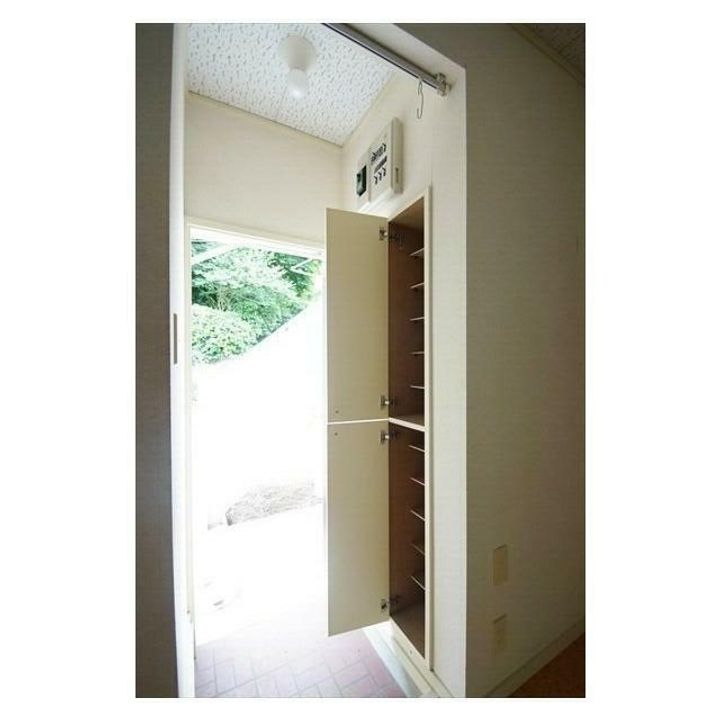 フラッツ北鎌倉の玄関