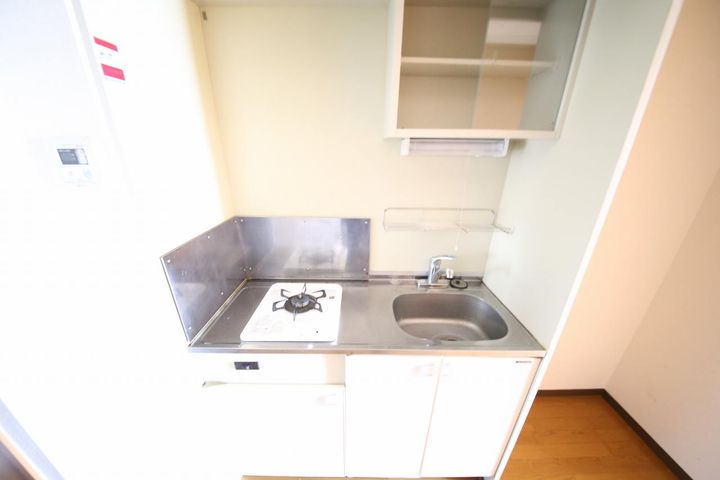 アヴァンツァーレのキッチン