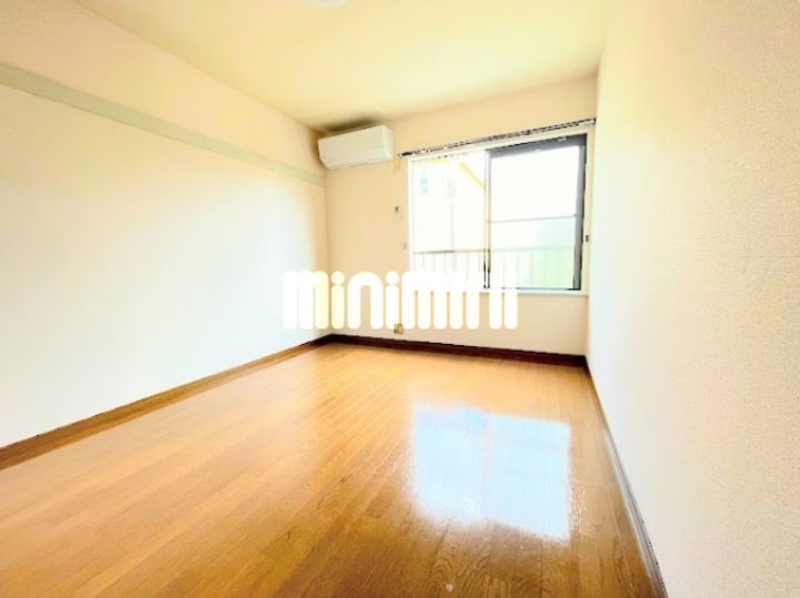 コーポパインハイムの居間