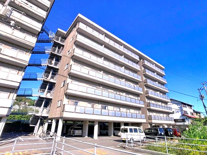 グランパレスパゴダの外観
