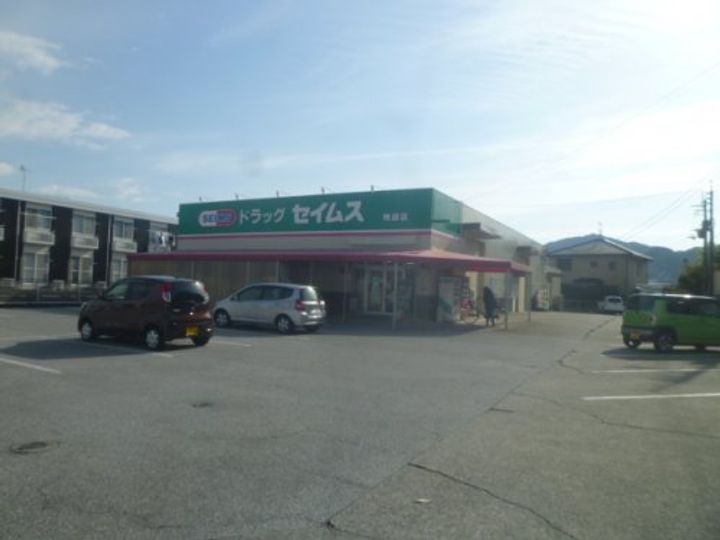 グランパレスパゴダの周辺