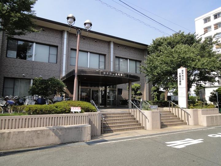 ピアドミールの周辺