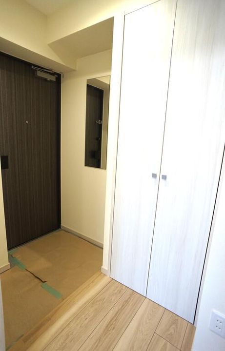 オージュ渋谷の玄関