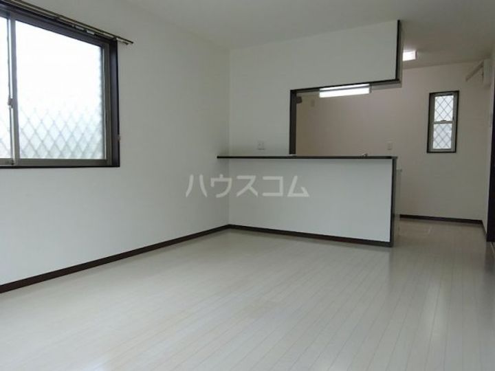 静岡県袋井市上山梨(一戸建)の賃貸物件の居間