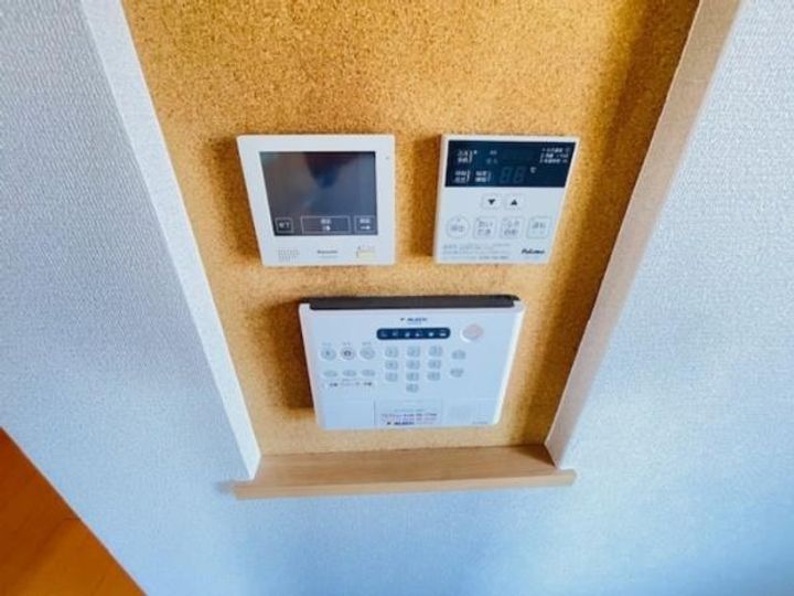 バトー 一文字の内装