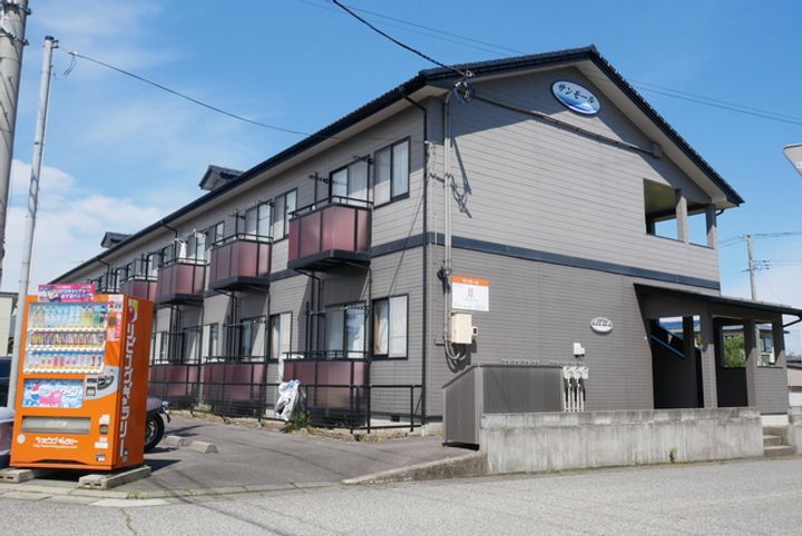 サンモールの外観