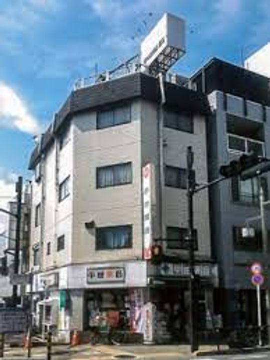 コラム神泉の周辺