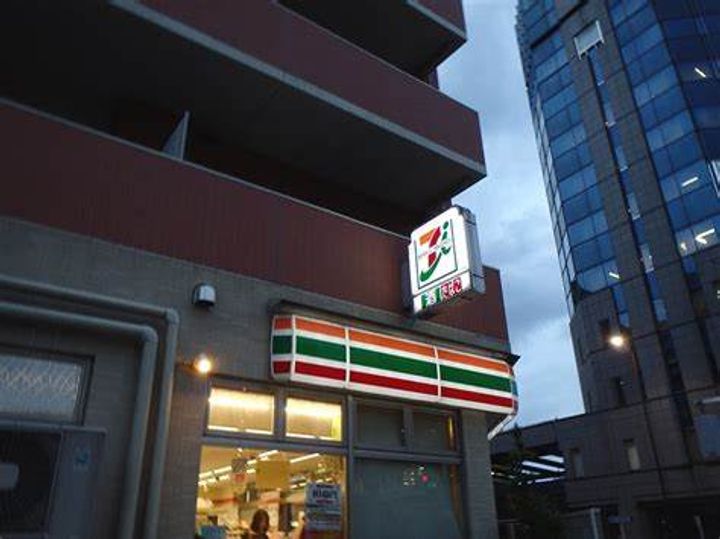 HY’s LIAISONの周辺