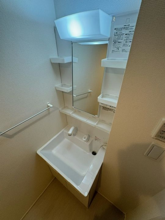 神奈川県横浜市港北区大倉山6(マンション)の賃貸物件の内装