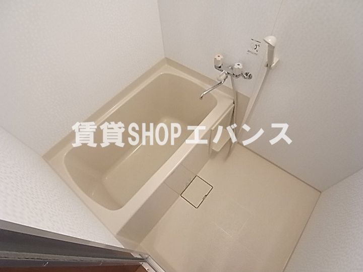 ハイツリバーランドIIの風呂