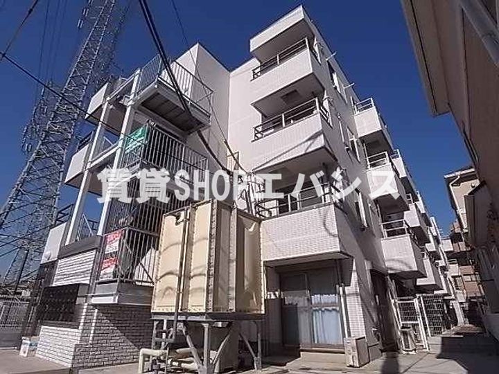 ハイツリバーランドIIの外観