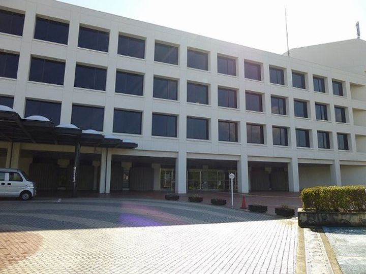 セレーノ中里の周辺