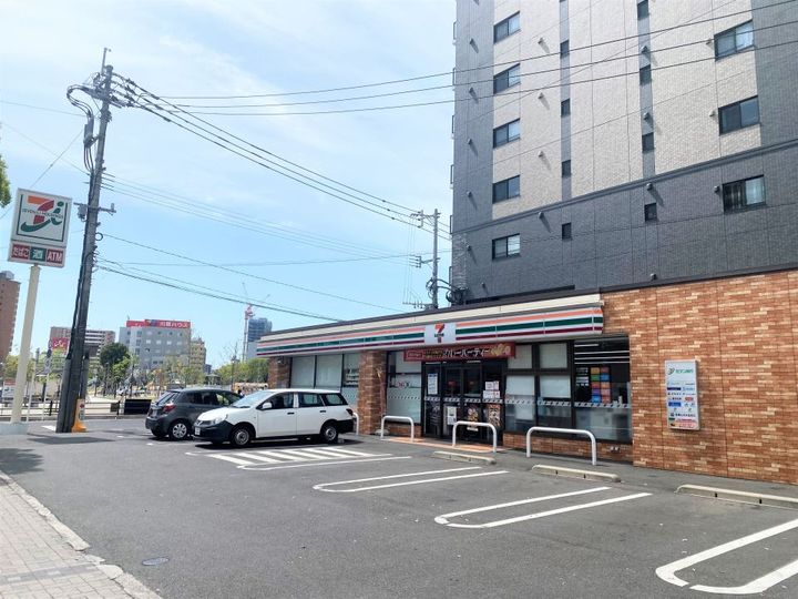 チセンビルの周辺
