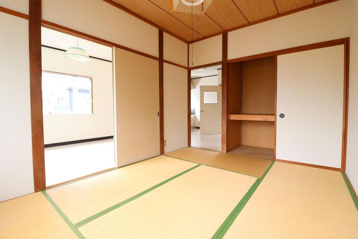 ポーセリアの内装
