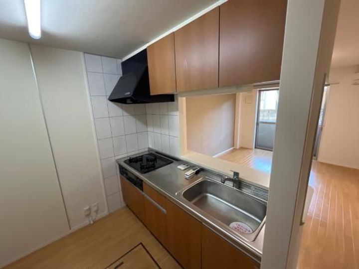 コンフォール里根川IIのキッチン