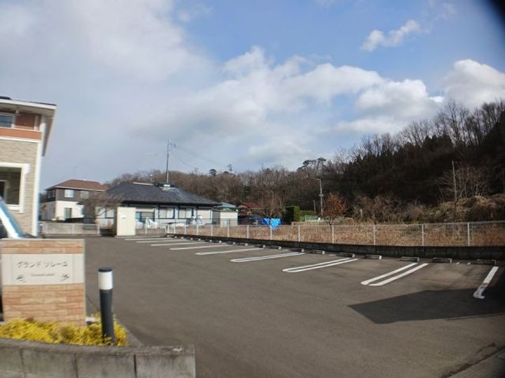 グランドソレ-ユの地図