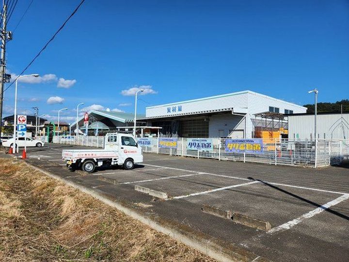 グランドソレ-ユの周辺