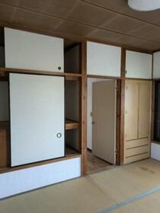 プチコモンズ山田の内装