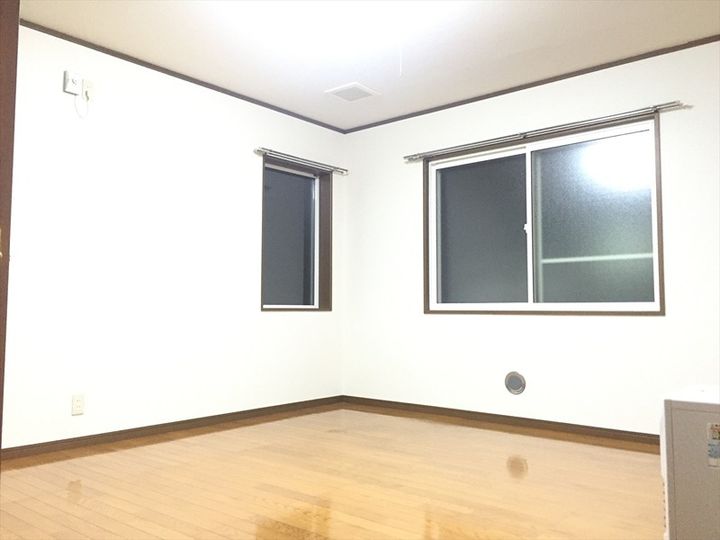 カーサ植田町の居間