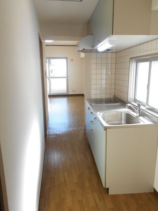 静岡県浜松市中央区大工町(マンション)の賃貸物件のキッチン
