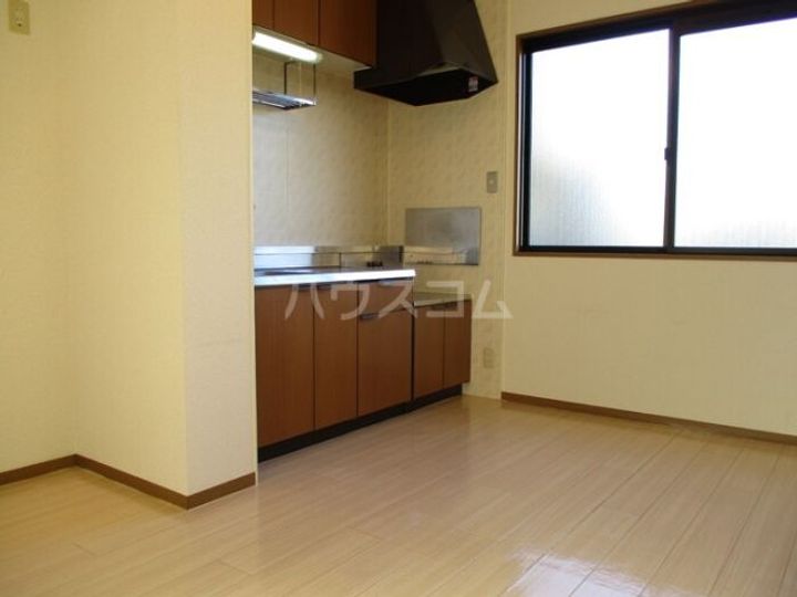 ヴィラフォーレA・B・C・Dの居間