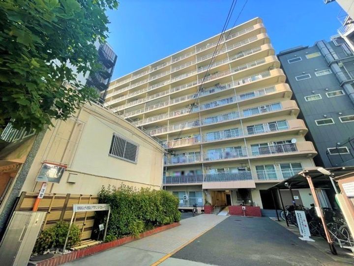 四条大宮グランドコーポの外観