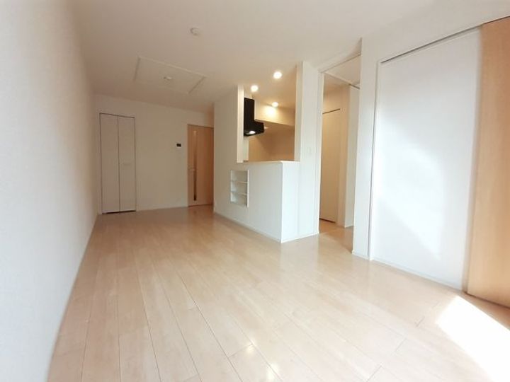 グラン メゾン高萩IIの居間