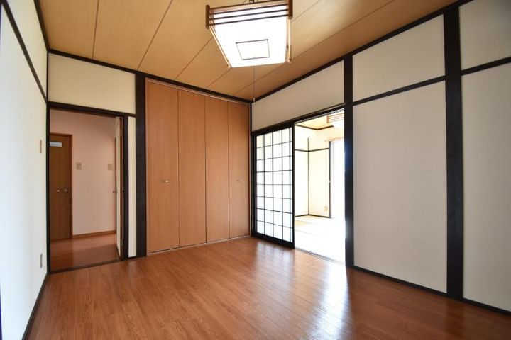 コーポ中之庄の内装