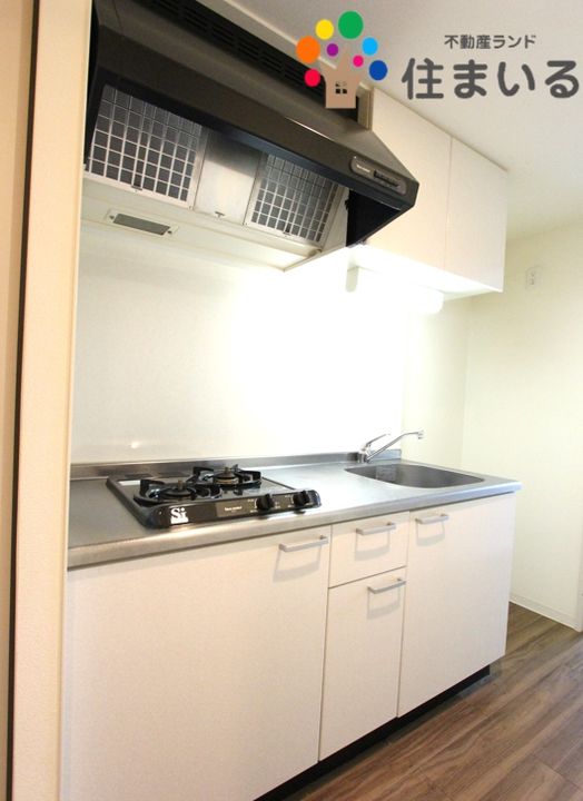 愛知県名古屋市緑区鳴海町字上汐田(マンション)の賃貸物件のキッチン