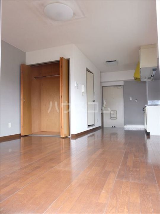 森山ハイツの居間