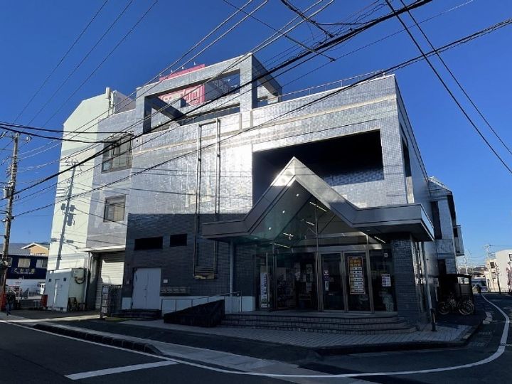 ガーデンヒルズ アザレアの周辺