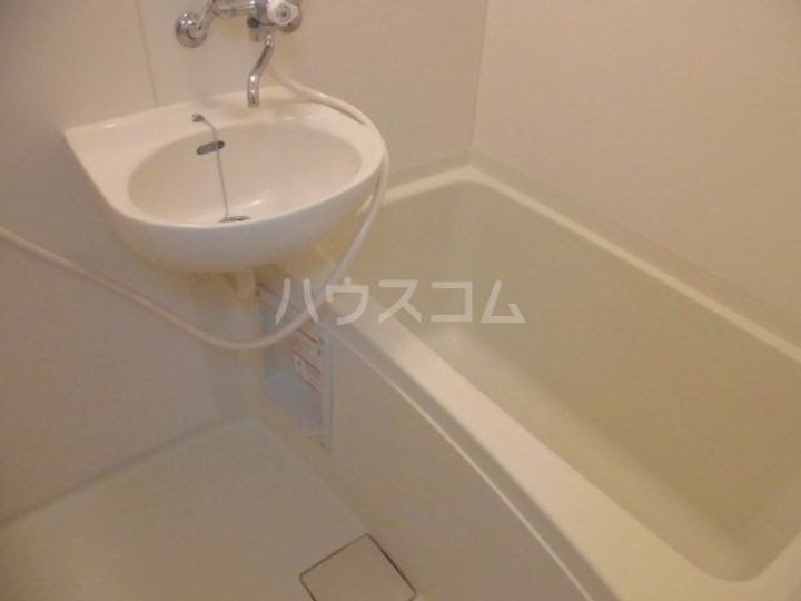 パレス岡出山の風呂