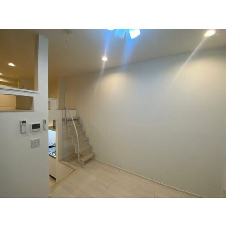 Le Grand Bleu 蛍池の内装