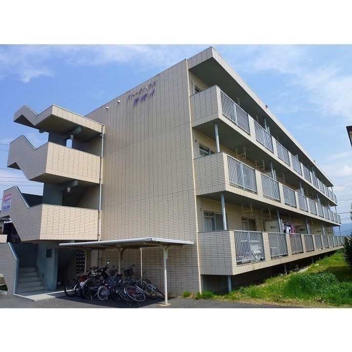 ストークハウス岩崎 Aの外観