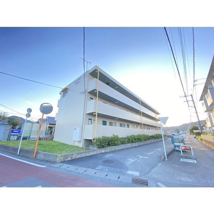 ストークハウス岩崎 Aの外観