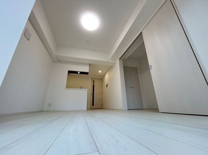 埼玉県川口市本町1(マンション)の賃貸物件の居間