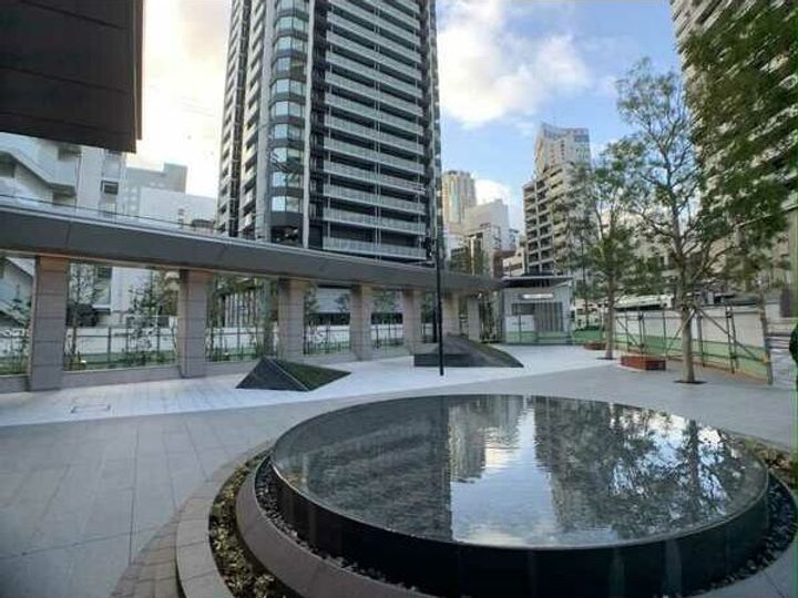 ブランズタワー梅田Northの地図