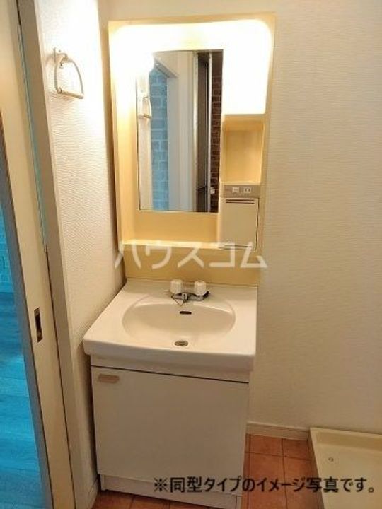 フリージア小田井の内装