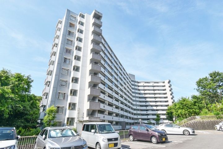 UR高座台の外観